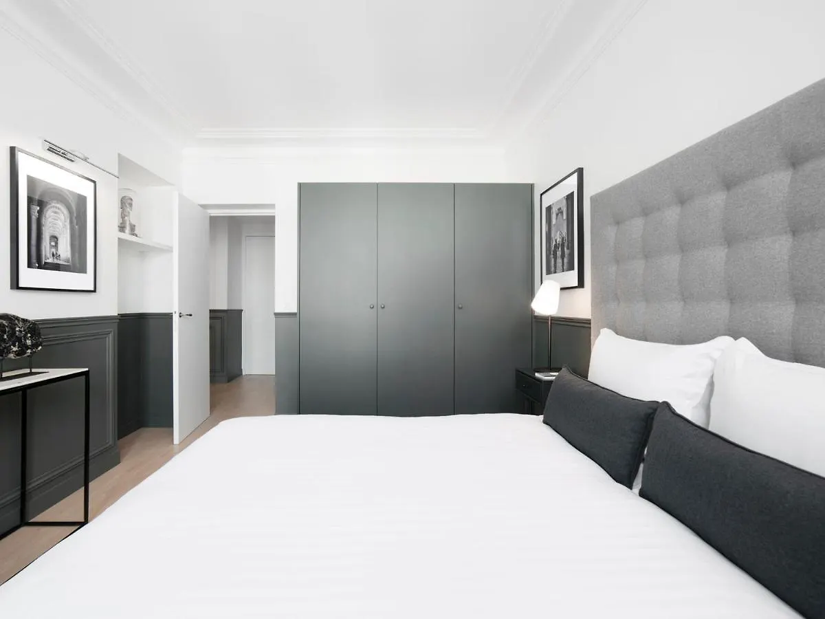Livinparis - Luxury 3 Bedrooms Opera Ii Apartment Paris